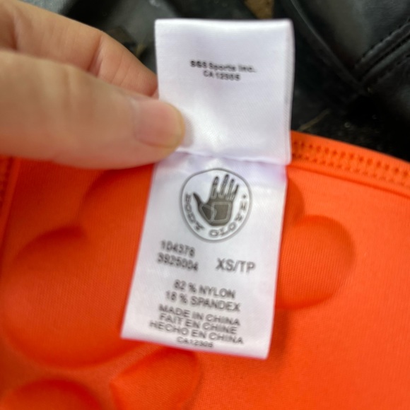 BLODY GLOVE ORANGE BUTTERFLY BIKINI TOP SZ XS - Picture 5 of 7